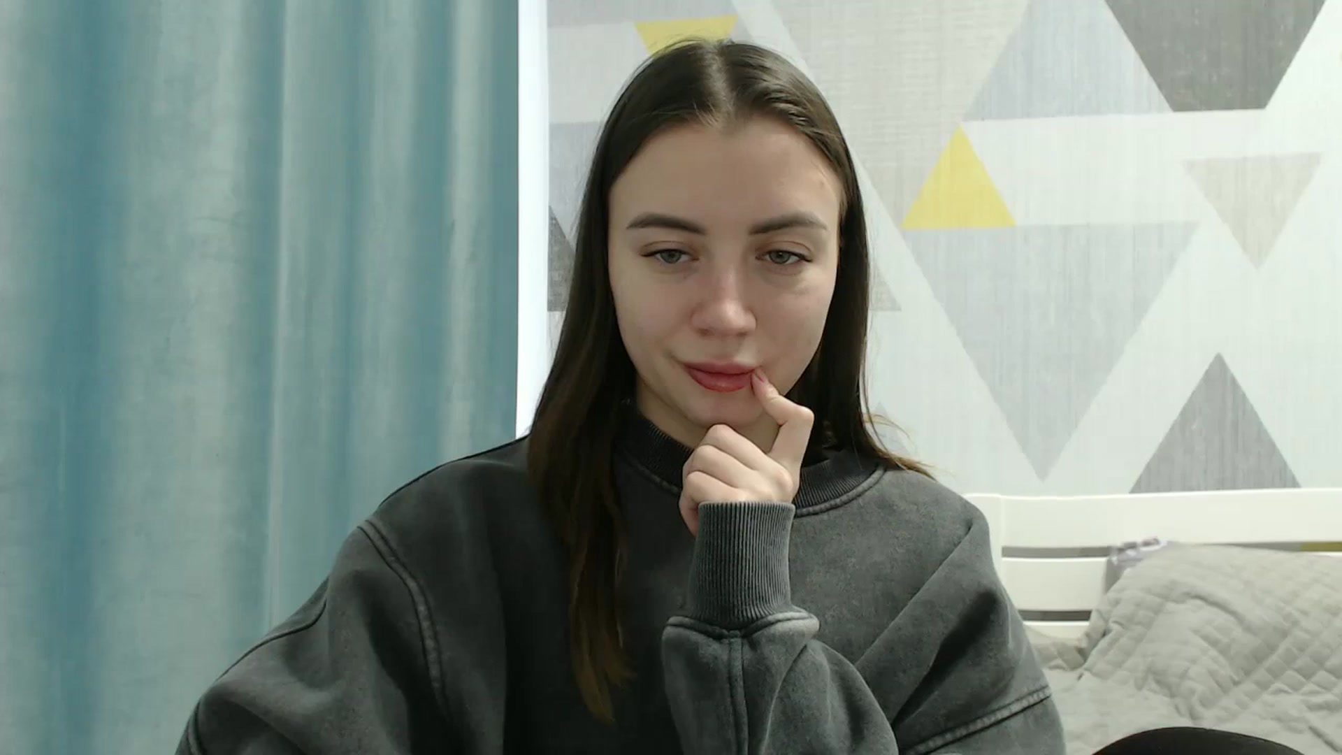 Gallery image thumbnail from Sulfate0's myfreecams stream on, 12/28/2025, 10:59 image 12 of 20