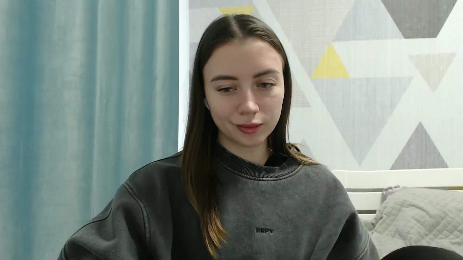 Gallery image thumbnail from Sulfate0's myfreecams stream on, 12/28/2025, 10:59 image 13 of 20