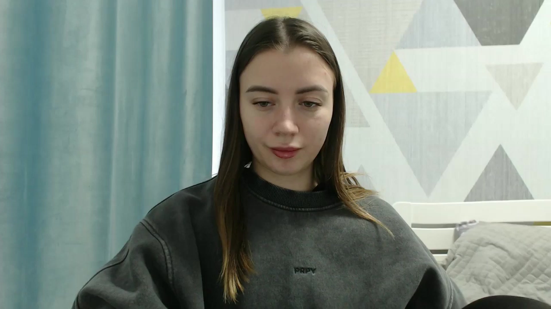 Gallery image thumbnail from Sulfate0's myfreecams stream on, 12/28/2025, 10:59 image 17 of 20