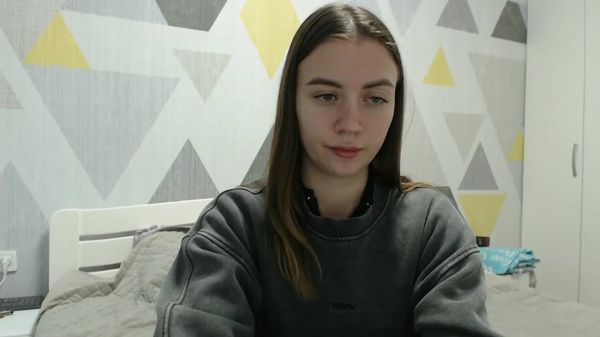 Gallery image thumbnail from Sulfate0's myfreecams stream on, 12/28/2025, 12:06 image 16 of 20