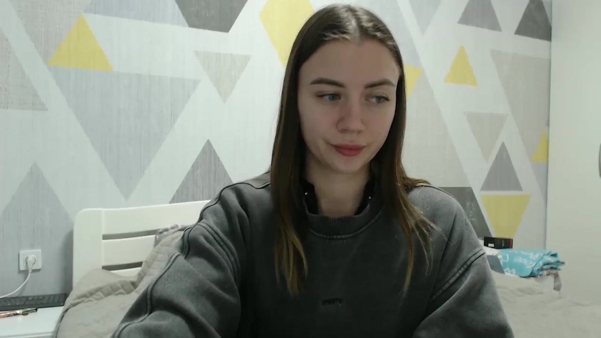 Gallery image thumbnail from Sulfate0's myfreecams stream on, 12/28/2025, 13:25 image 3 of 20