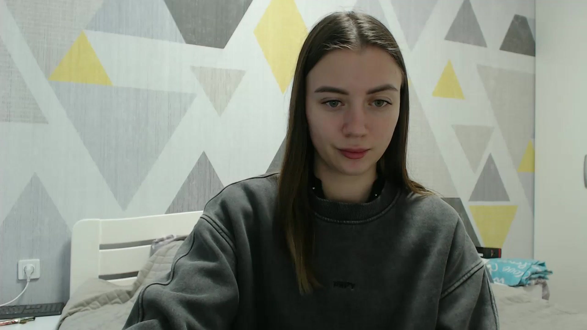 Gallery image thumbnail from Sulfate0's myfreecams stream on, 12/28/2025, 13:25 image 13 of 20