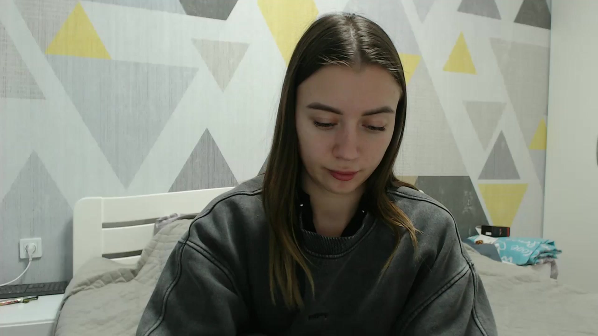 Gallery image thumbnail from Sulfate0's myfreecams stream on, 12/28/2025, 13:25 image 7 of 20