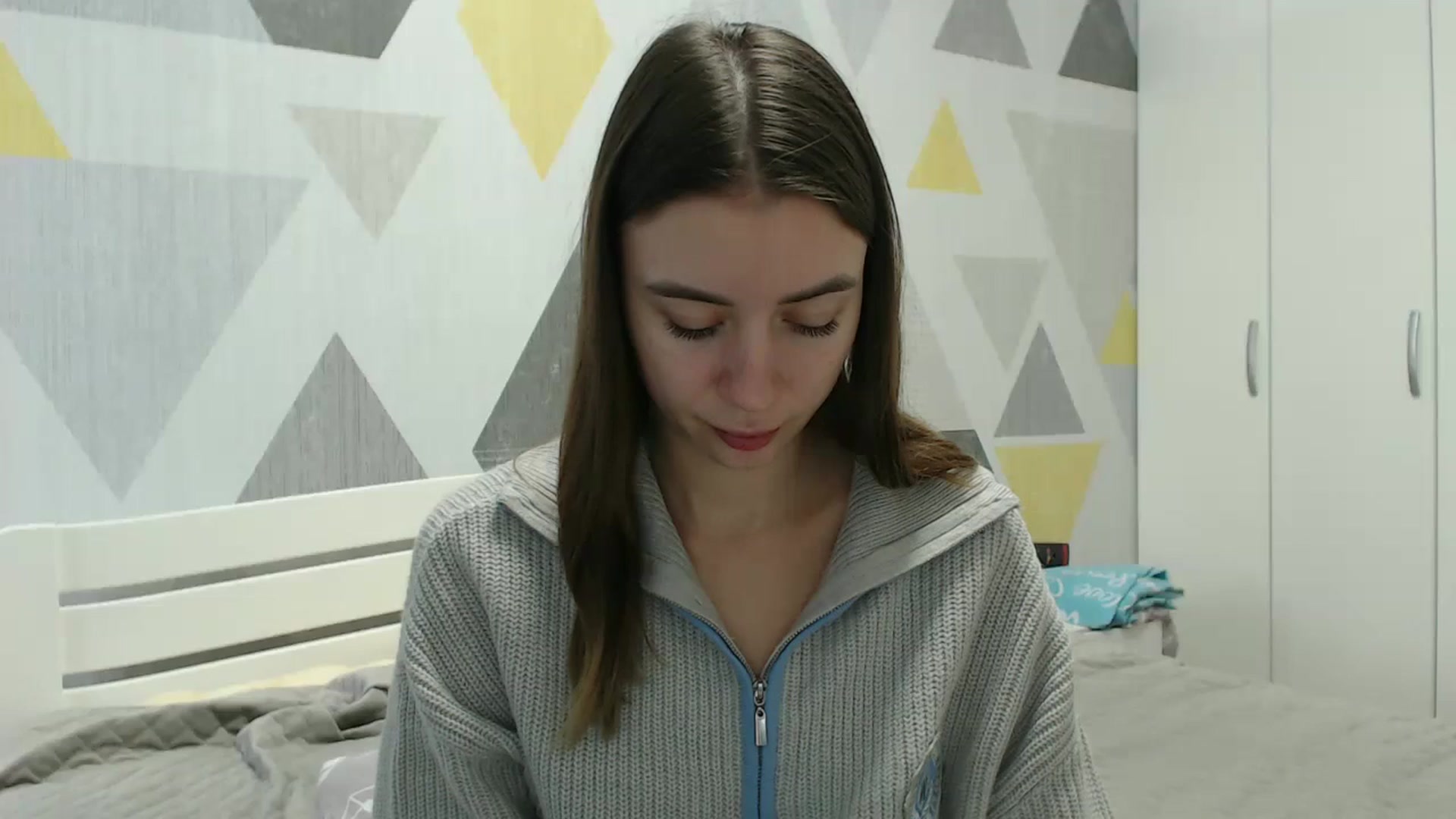 Gallery image thumbnail from Sulfate0's myfreecams stream on, 12/29/2025, 11:07 image 18 of 20