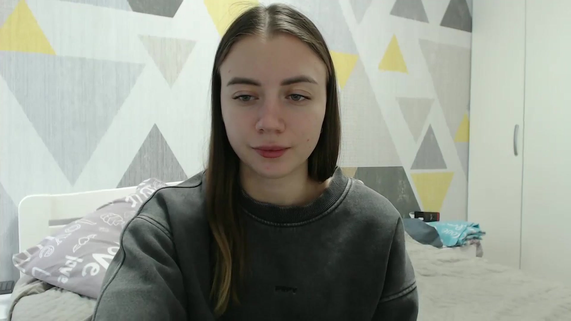 Gallery image thumbnail from Sulfate0's myfreecams stream on, 12/30/2025, 10:41 image 9 of 20