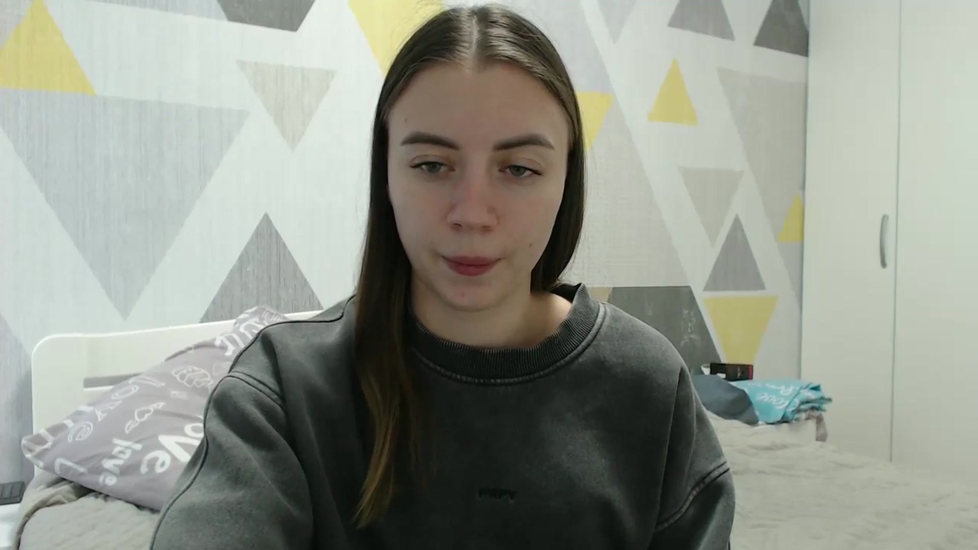 Gallery image thumbnail from Sulfate0's myfreecams stream on, 12/30/2025, 10:41 image 5 of 20