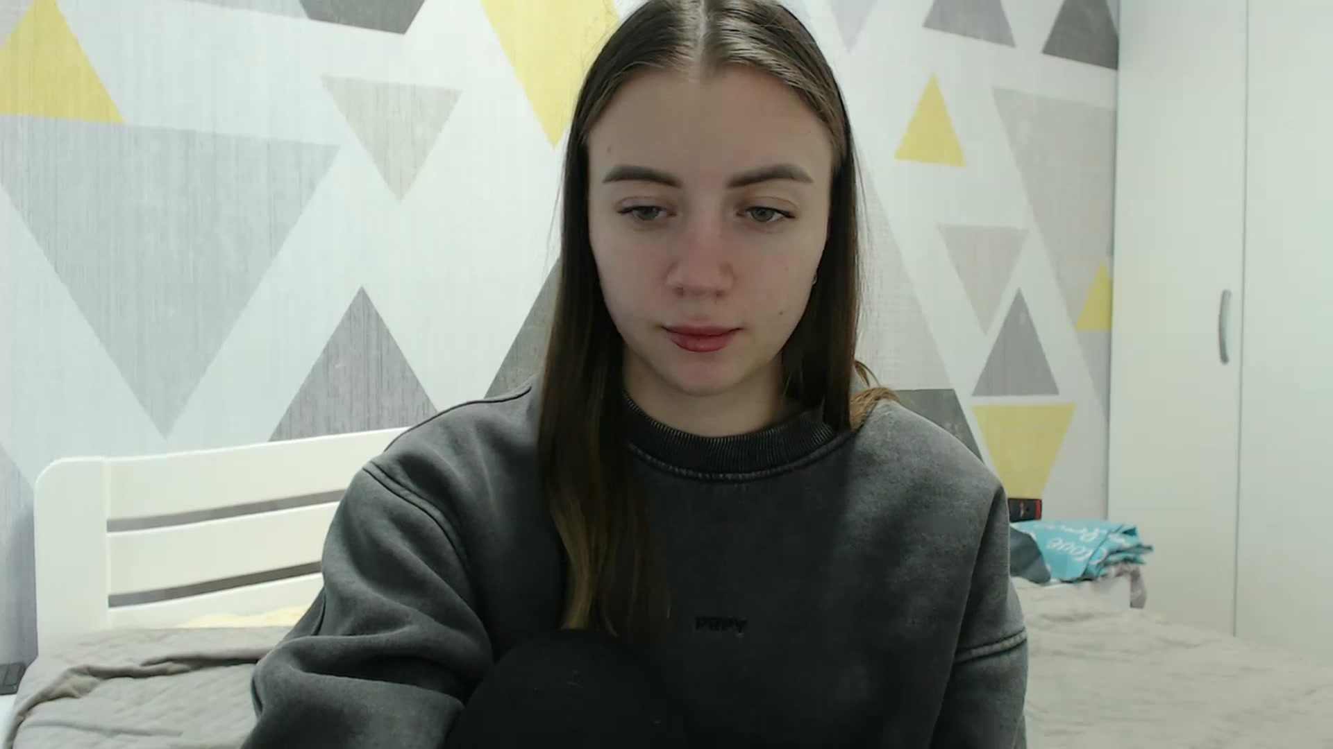 Gallery image thumbnail from Sulfate0's myfreecams stream on, 12/30/2025, 10:41 image 19 of 20