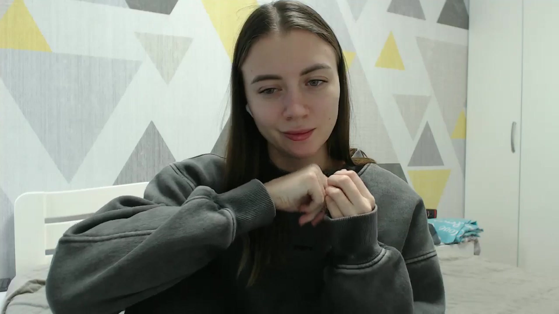 Gallery image thumbnail from Sulfate0's myfreecams stream on, 12/30/2025, 10:41 image 18 of 20
