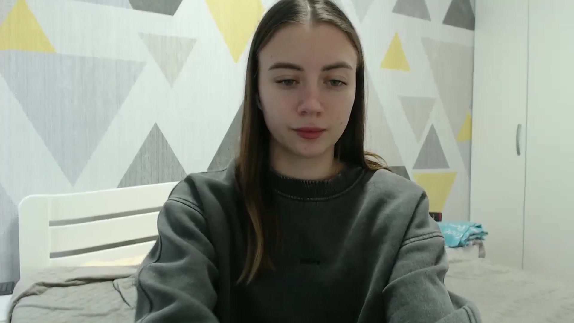 Gallery image thumbnail from Sulfate0's myfreecams stream on, 12/30/2025, 10:41 image 12 of 20