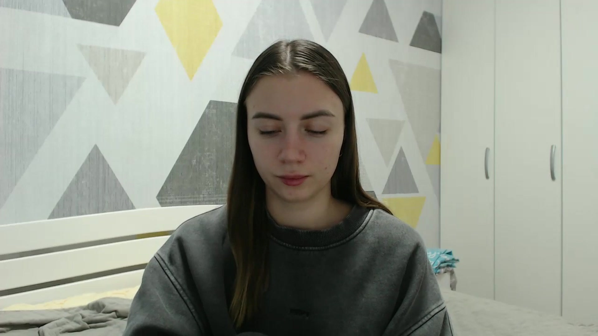 Gallery image thumbnail from Sulfate0's myfreecams stream on, 12/30/2025, 12:47 image 19 of 20