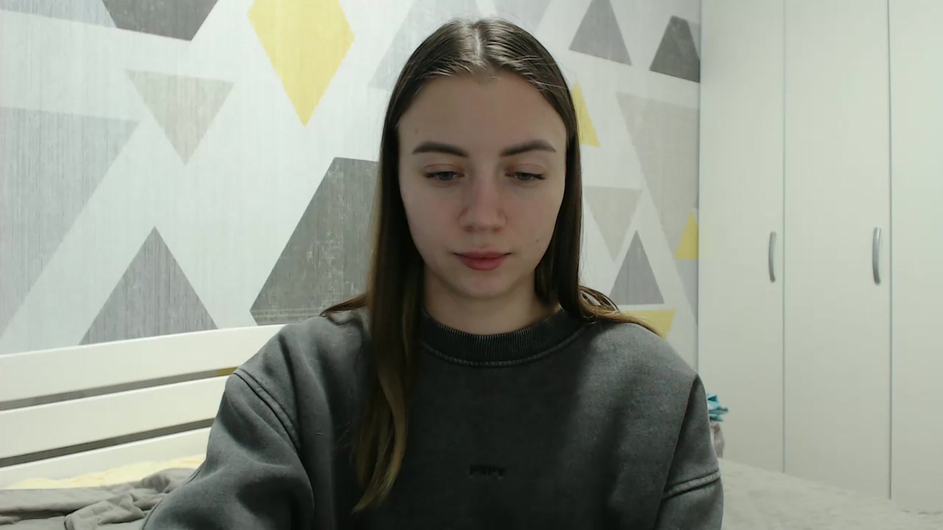 Gallery image thumbnail from Sulfate0's myfreecams stream on, 12/30/2025, 12:47 image 10 of 20