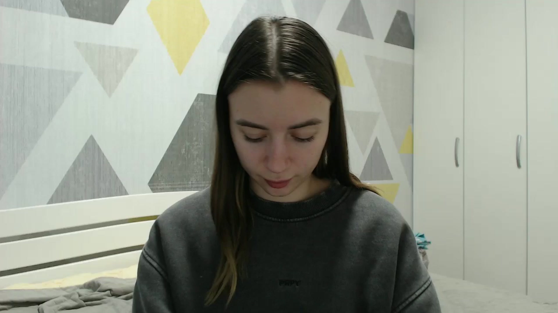 Gallery image thumbnail from Sulfate0's myfreecams stream on, 12/30/2025, 12:47 image 7 of 20