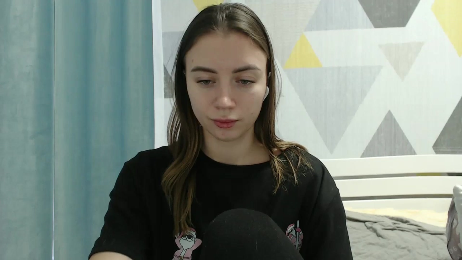 Gallery image thumbnail from Sulfate0's myfreecams stream on, 12/31/2025, 13:01 image 6 of 20