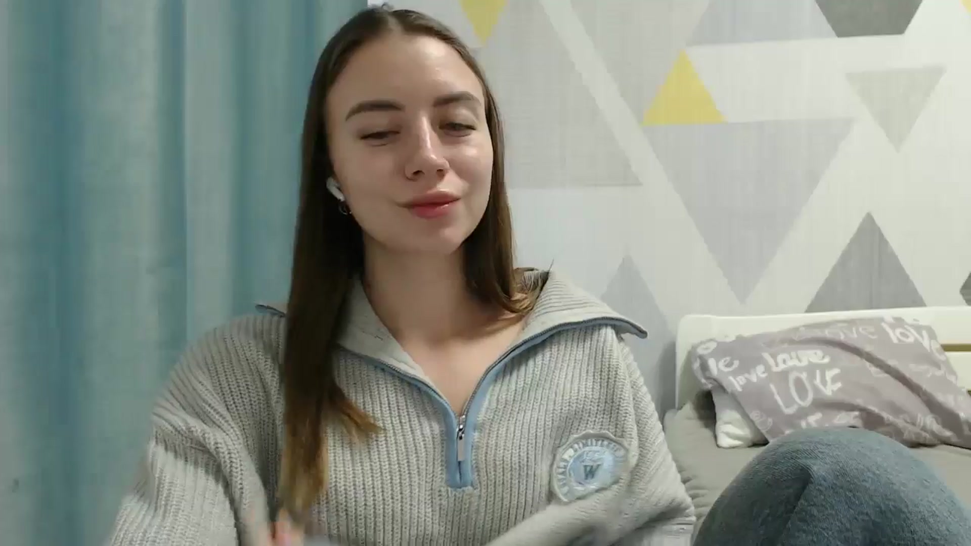 Gallery image thumbnail from Sulfate0's myfreecams stream on, 01/05/2026, 11:27 image 17 of 20