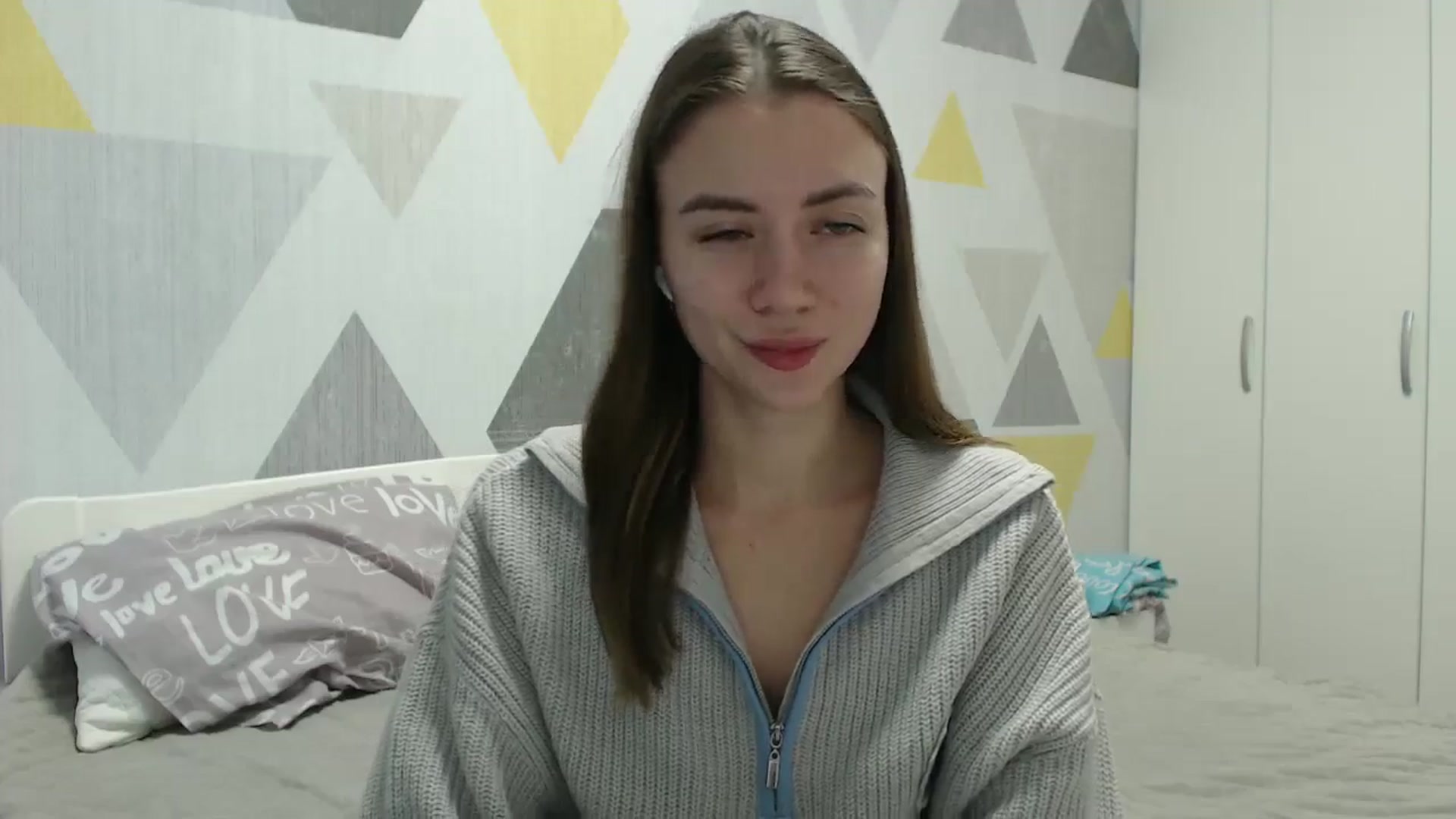 Gallery image thumbnail from Sulfate0's myfreecams stream on, 01/05/2026, 11:27 image 4 of 20