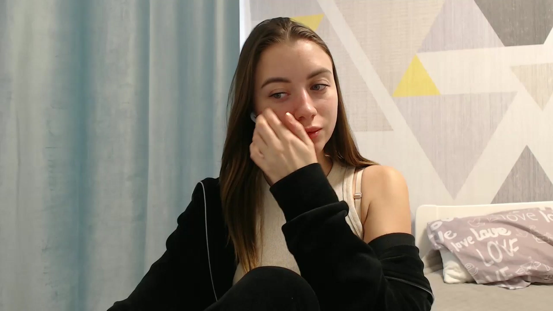 Gallery image thumbnail from Sulfate0's myfreecams stream on, 01/07/2026, 10:28 image 4 of 20
