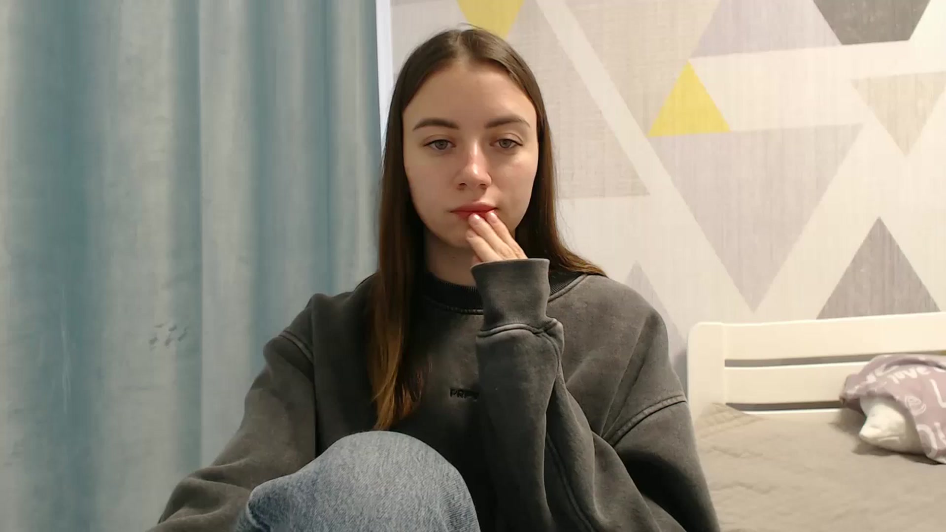 Gallery image thumbnail from Sulfate0's myfreecams stream on, 01/08/2026, 10:57 image 17 of 20