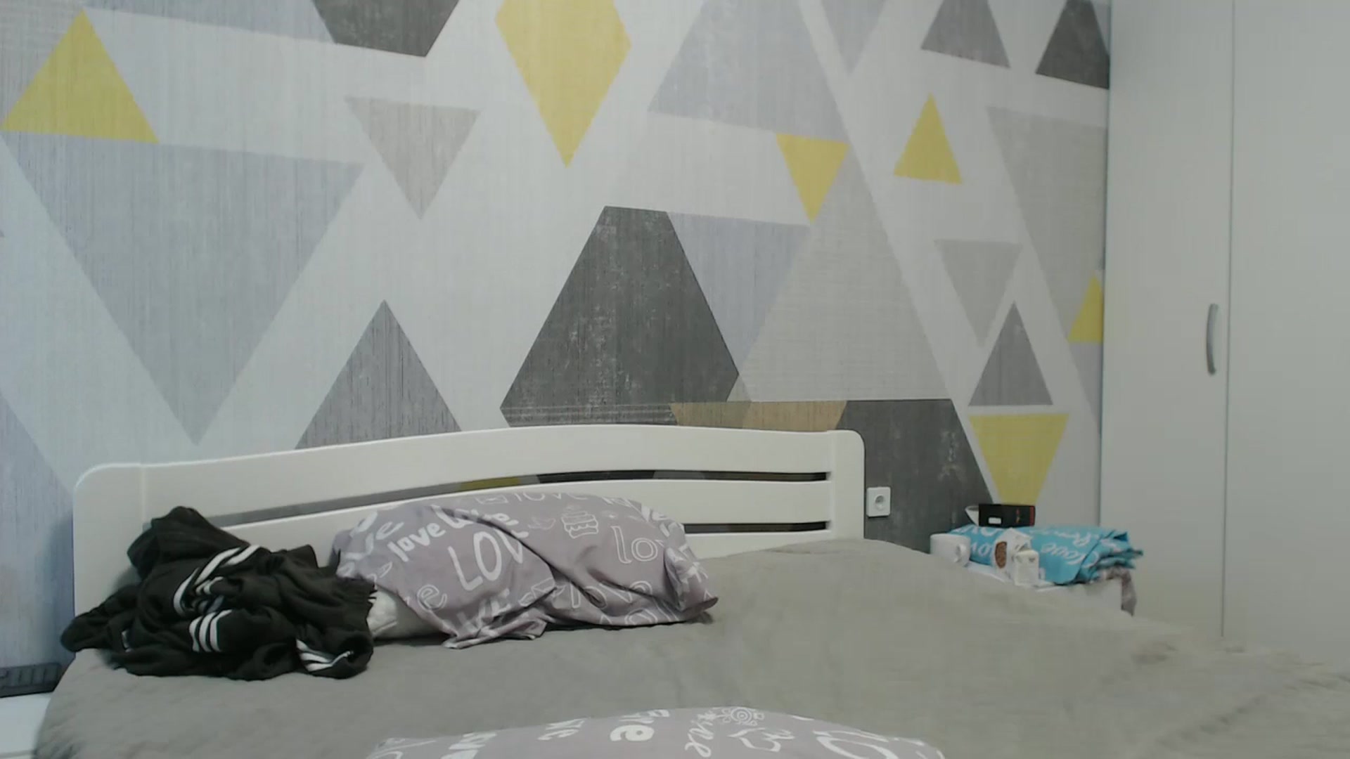 Gallery image thumbnail from Sulfate0's myfreecams stream on, 01/09/2026, 10:41 image 16 of 20