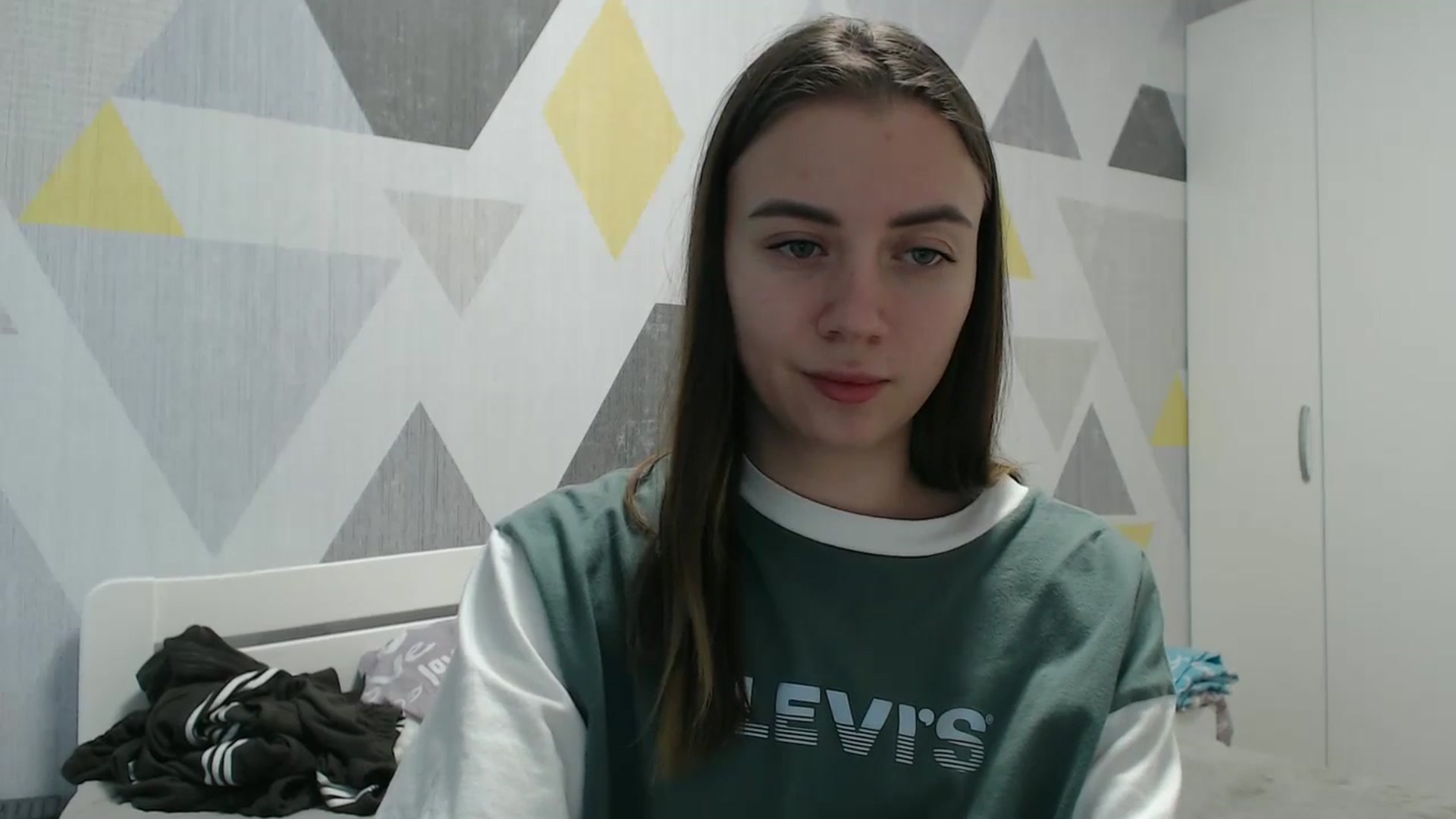 Gallery image thumbnail from Sulfate0's myfreecams stream on, 01/09/2026, 11:28 image 9 of 20