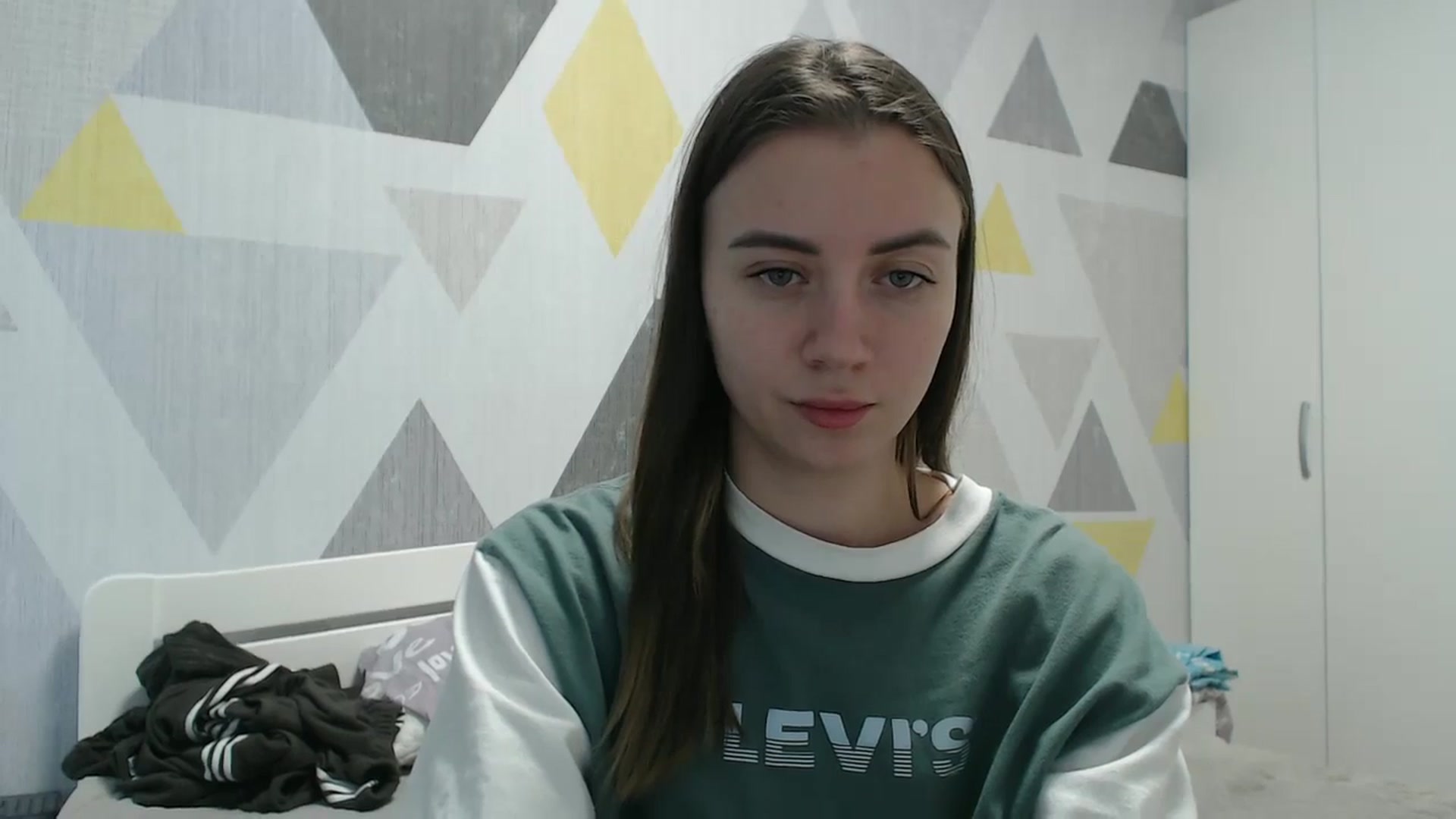Gallery image thumbnail from Sulfate0's myfreecams stream on, 01/09/2026, 11:28 image 17 of 20