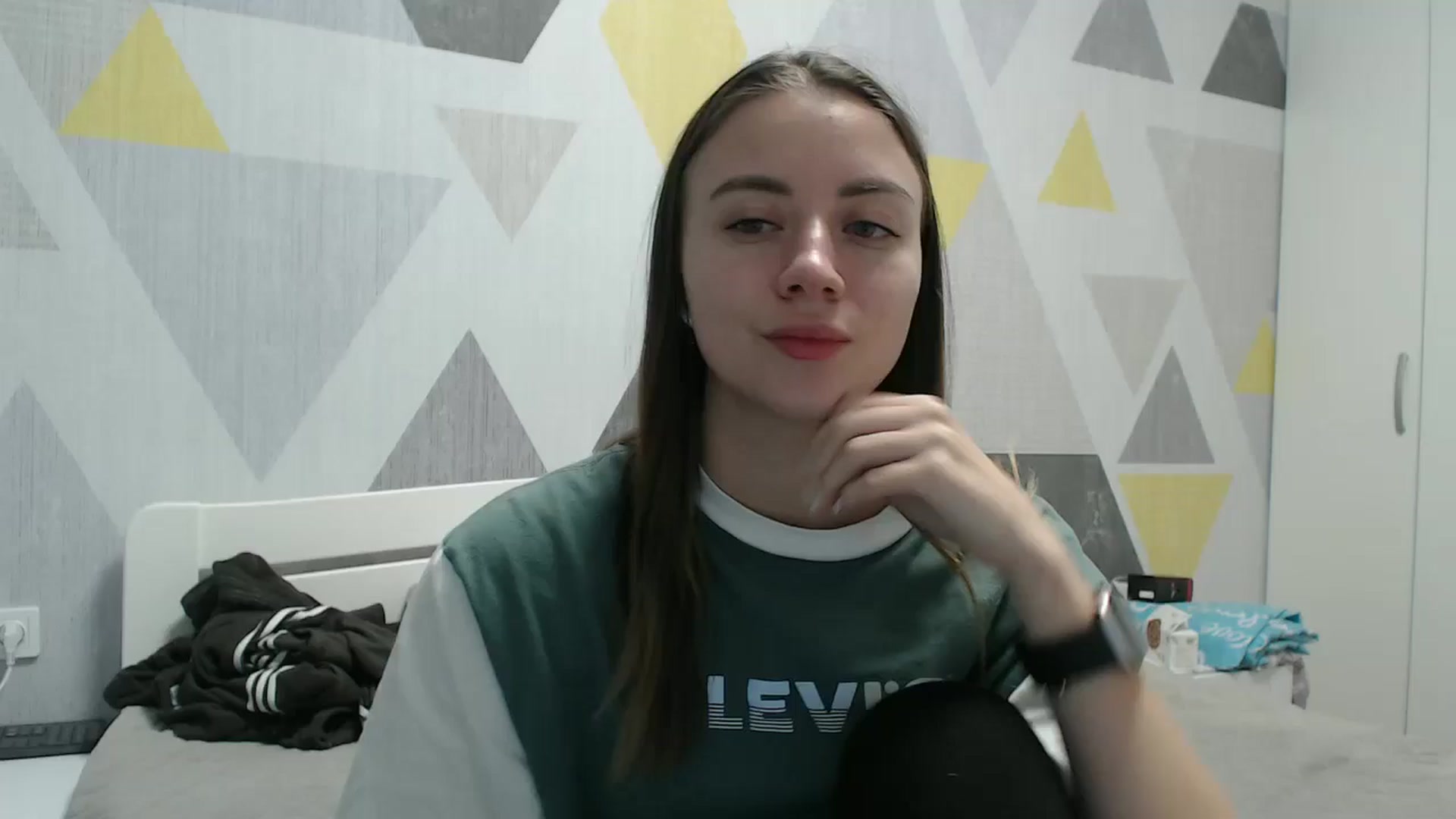 Gallery image thumbnail from Sulfate0's myfreecams stream on, 01/09/2026, 13:30 image 4 of 20