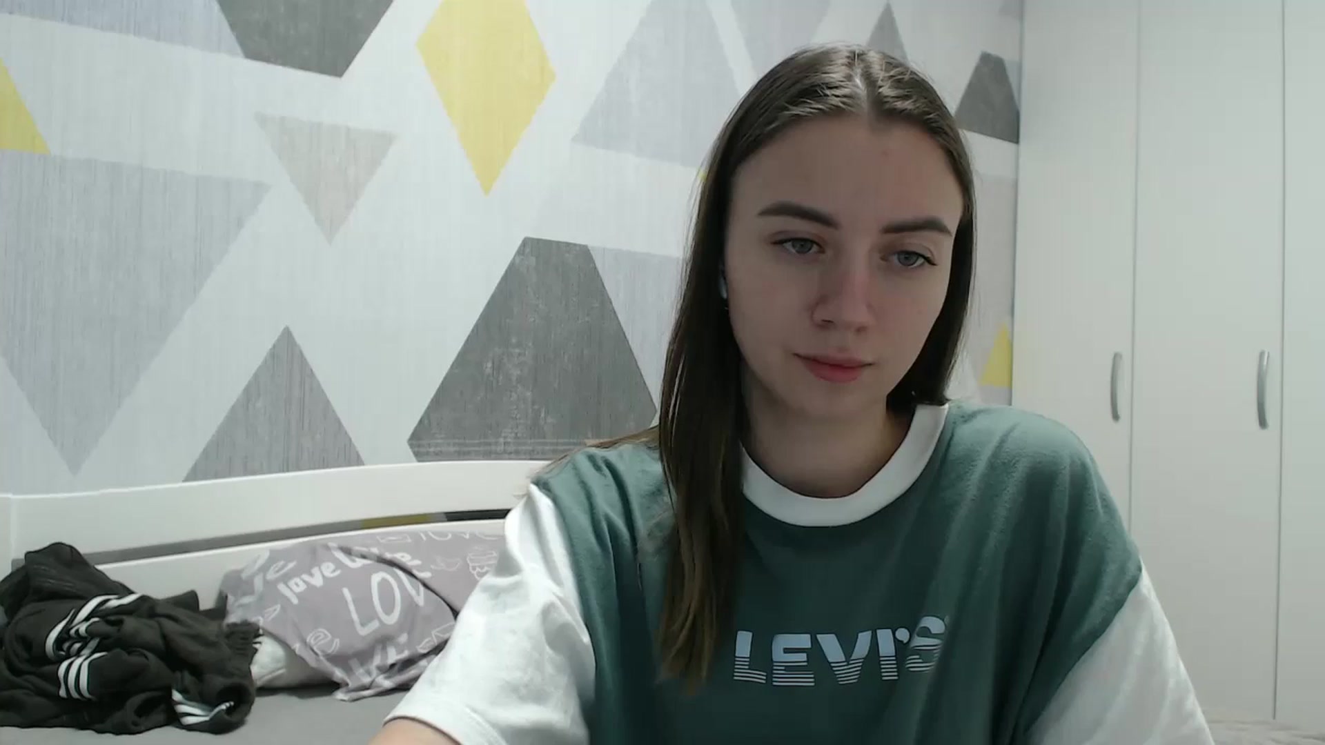 Gallery image thumbnail from Sulfate0's myfreecams stream on, 01/09/2026, 13:30 image 19 of 20