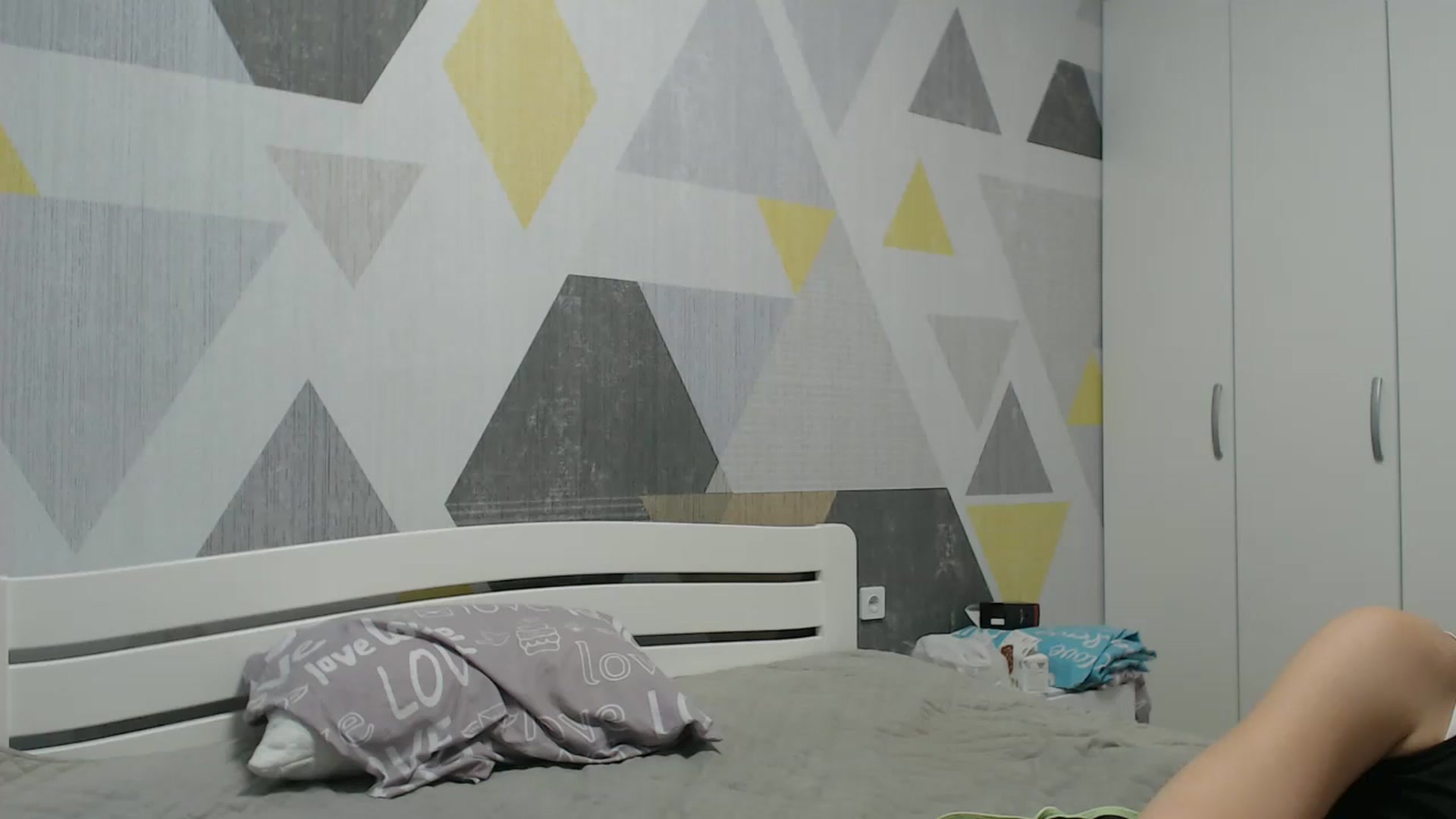 Gallery image thumbnail from Sulfate0's myfreecams stream on, 01/10/2026, 10:25 image 1 of 20