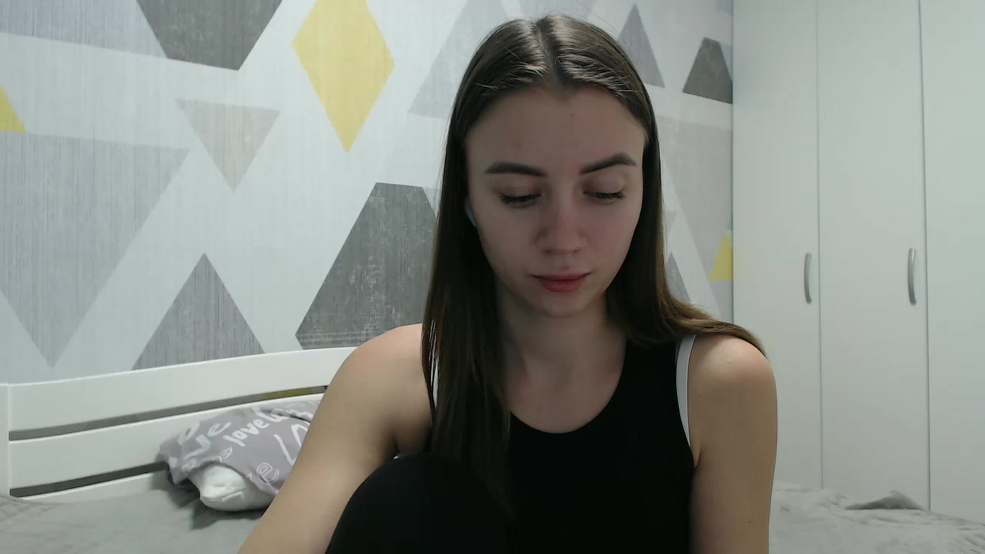 Gallery image thumbnail from Sulfate0's myfreecams stream on, 01/10/2026, 13:43 image 18 of 20