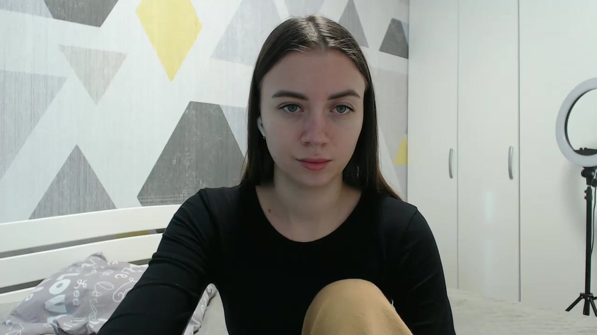 Gallery image thumbnail from Sulfate0's myfreecams stream on, 01/11/2026, 11:09 image 4 of 20