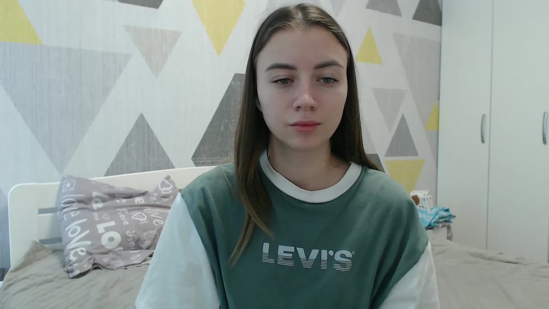 Gallery image thumbnail from Sulfate0's myfreecams stream on, 01/12/2026, 12:07 image 7 of 20
