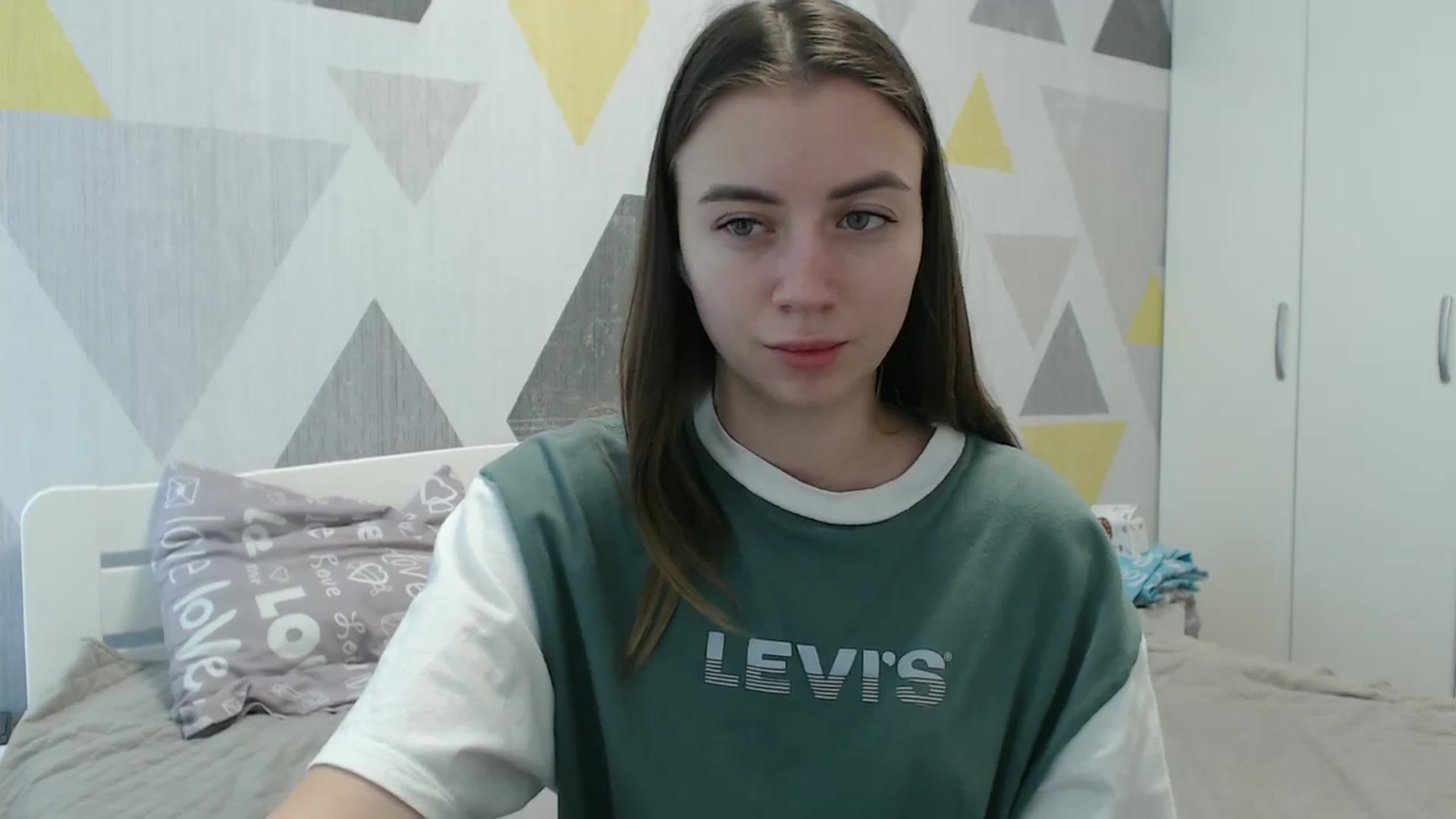 Gallery image thumbnail from Sulfate0's myfreecams stream on, 01/12/2026, 12:07 image 11 of 20
