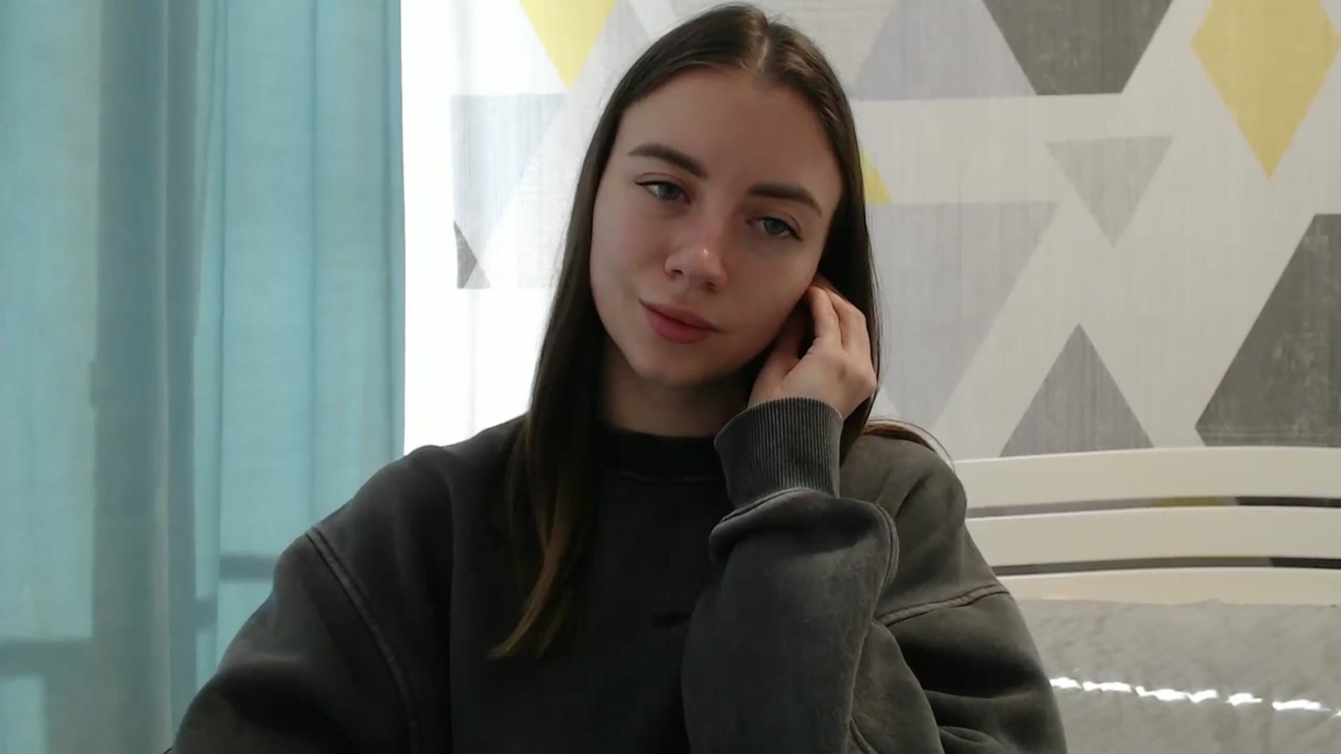 Gallery image thumbnail from Sulfate0's myfreecams stream on, 01/14/2026, 11:57 image 5 of 20