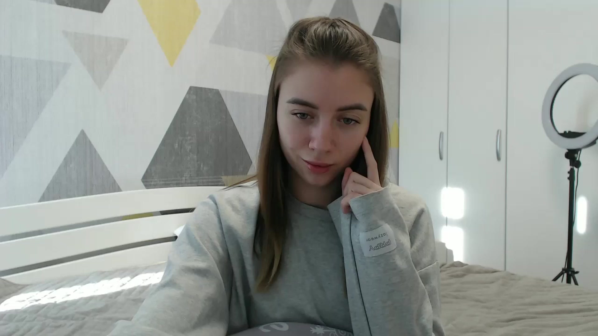 Gallery image thumbnail from Sulfate0's myfreecams stream on, 01/16/2026, 10:50 image 16 of 20