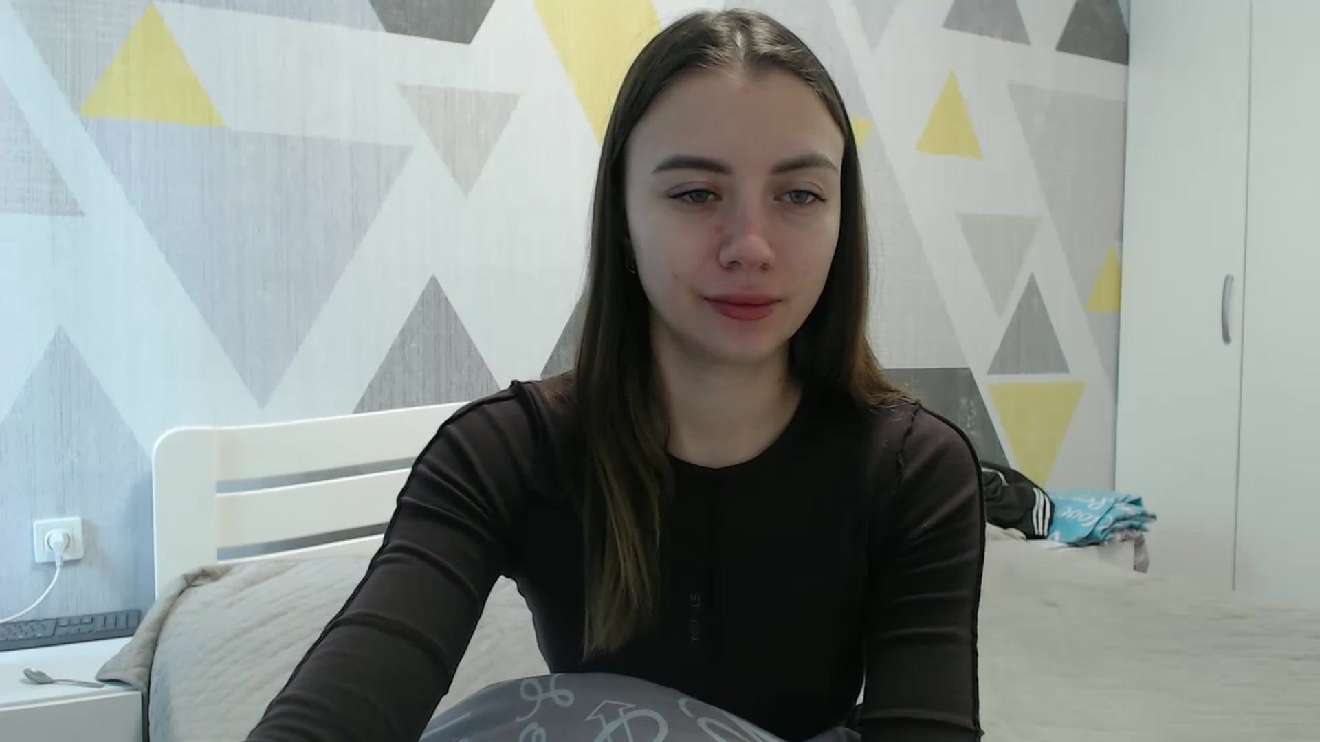 Gallery image thumbnail from Sulfate0's myfreecams stream on, 01/17/2026, 09:31 image 5 of 20