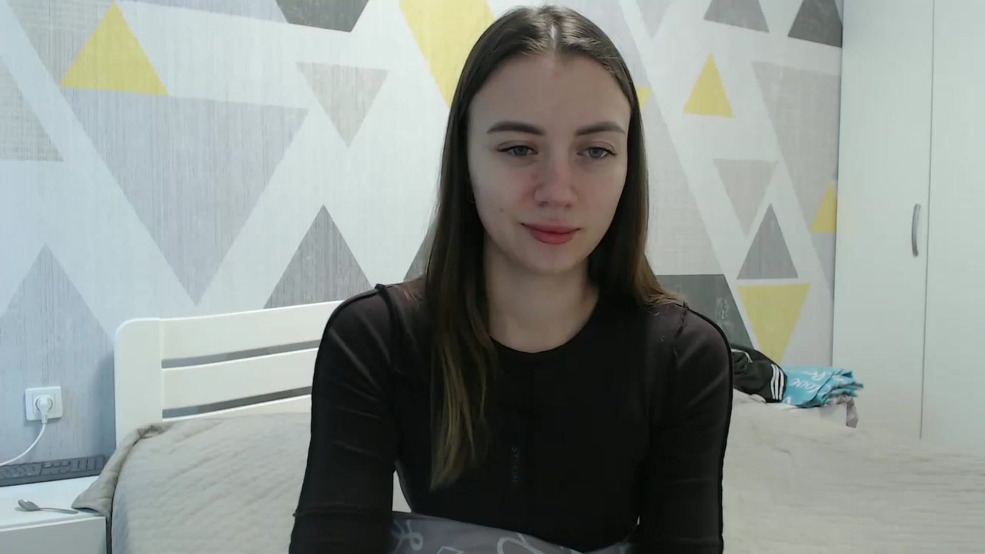 Gallery image thumbnail from Sulfate0's myfreecams stream on, 01/17/2026, 09:31 image 2 of 20