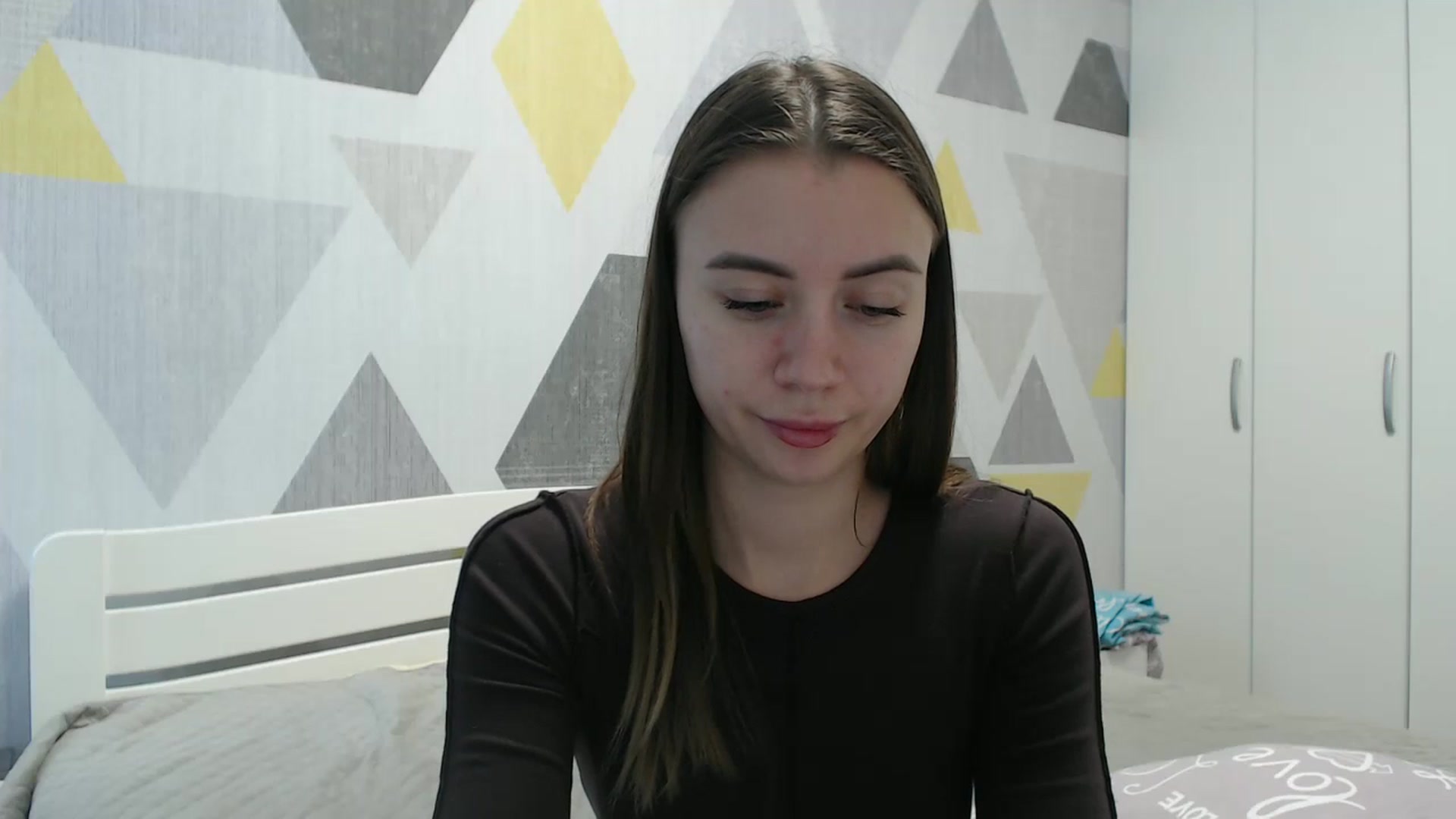 Gallery image thumbnail from Sulfate0's myfreecams stream on, 01/17/2026, 11:37 image 10 of 20
