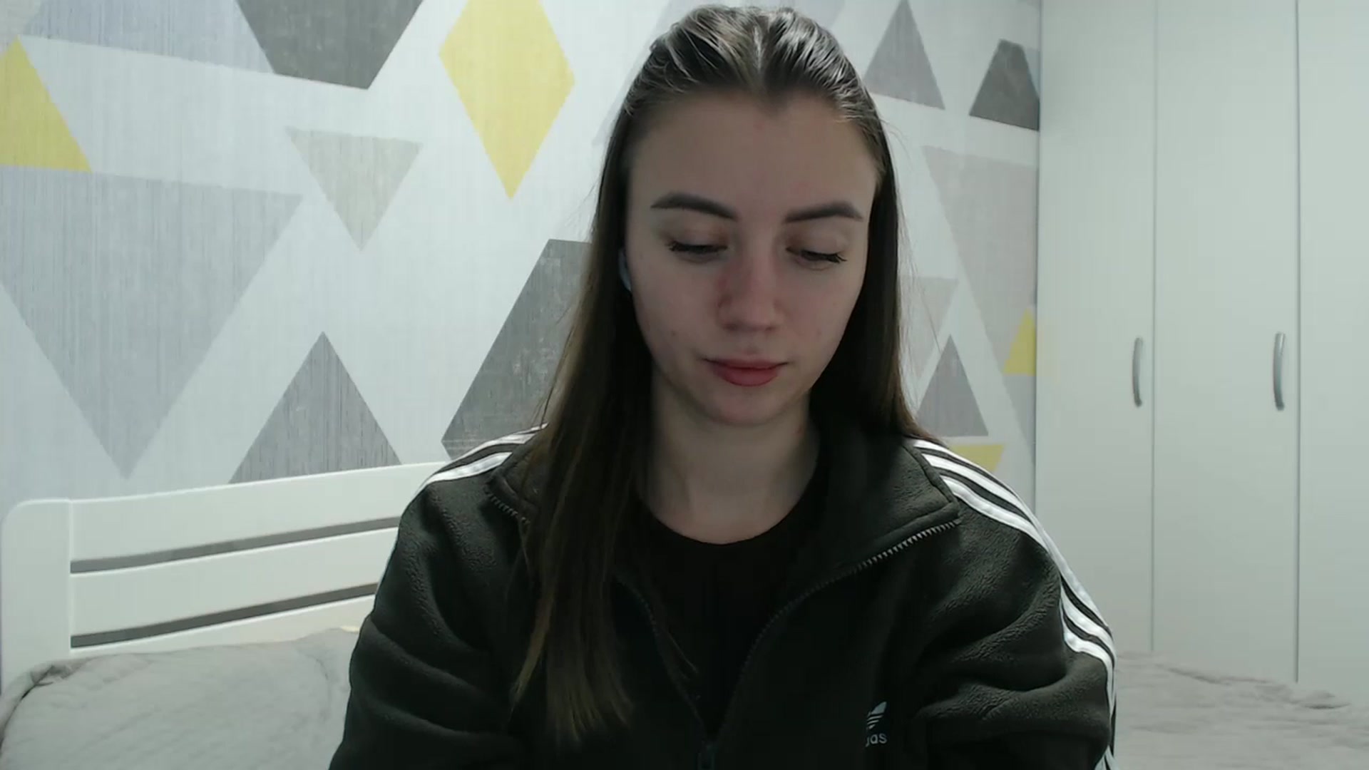Gallery image thumbnail from Sulfate0's myfreecams stream on, 01/17/2026, 13:48 image 18 of 20