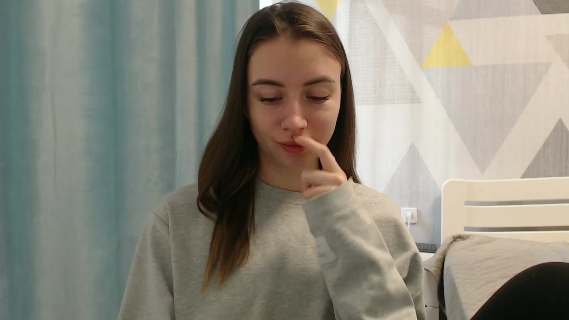 Gallery image thumbnail from Sulfate0's myfreecams stream on, 01/18/2026, 09:28 image 10 of 20