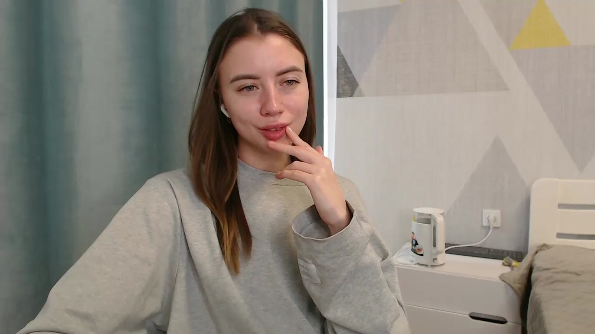 Gallery image thumbnail from Sulfate0's myfreecams stream on, 01/18/2026, 11:10 image 20 of 20