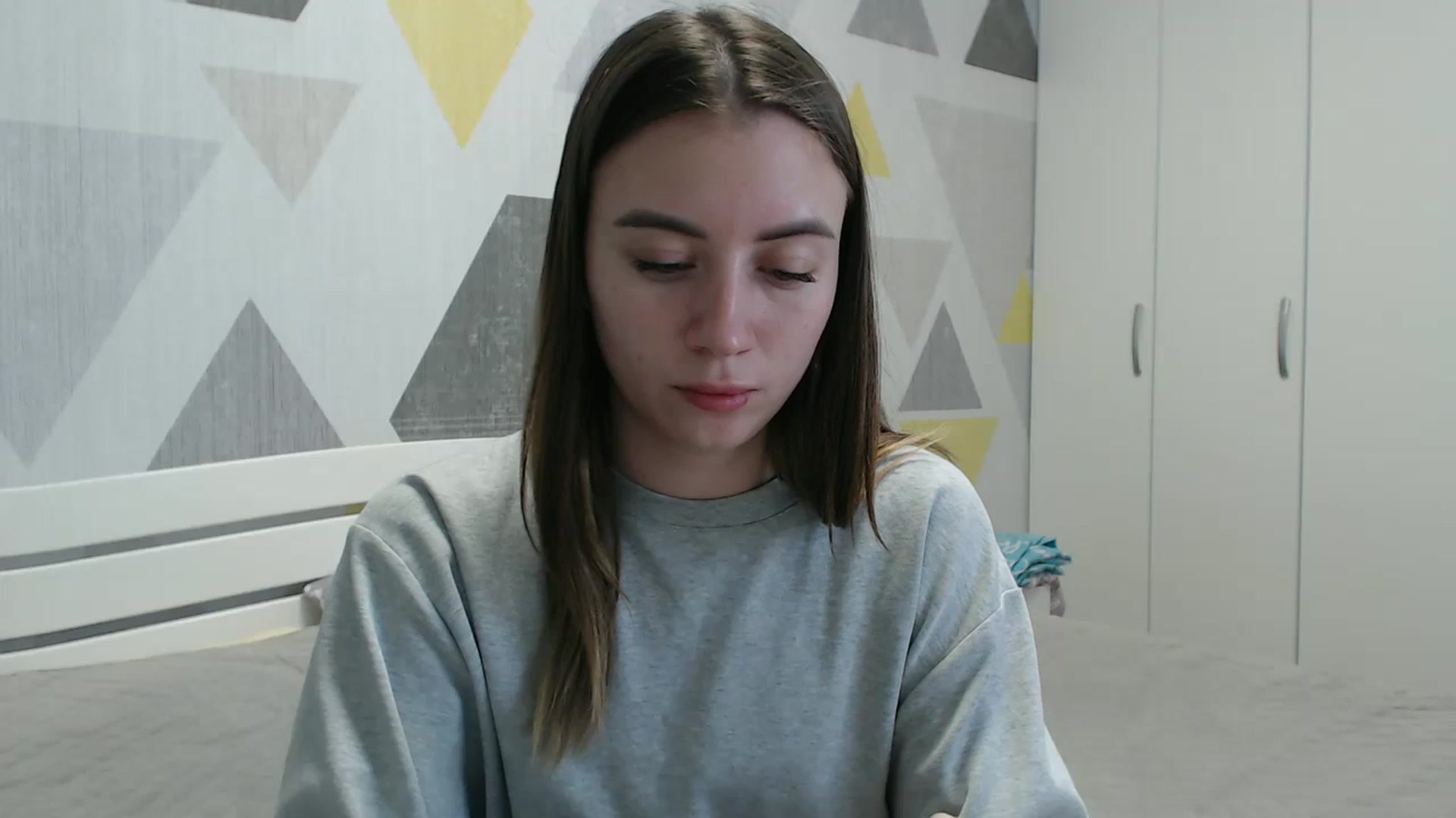 Gallery image thumbnail from Sulfate0's myfreecams stream on, 01/18/2026, 13:33 image 10 of 20