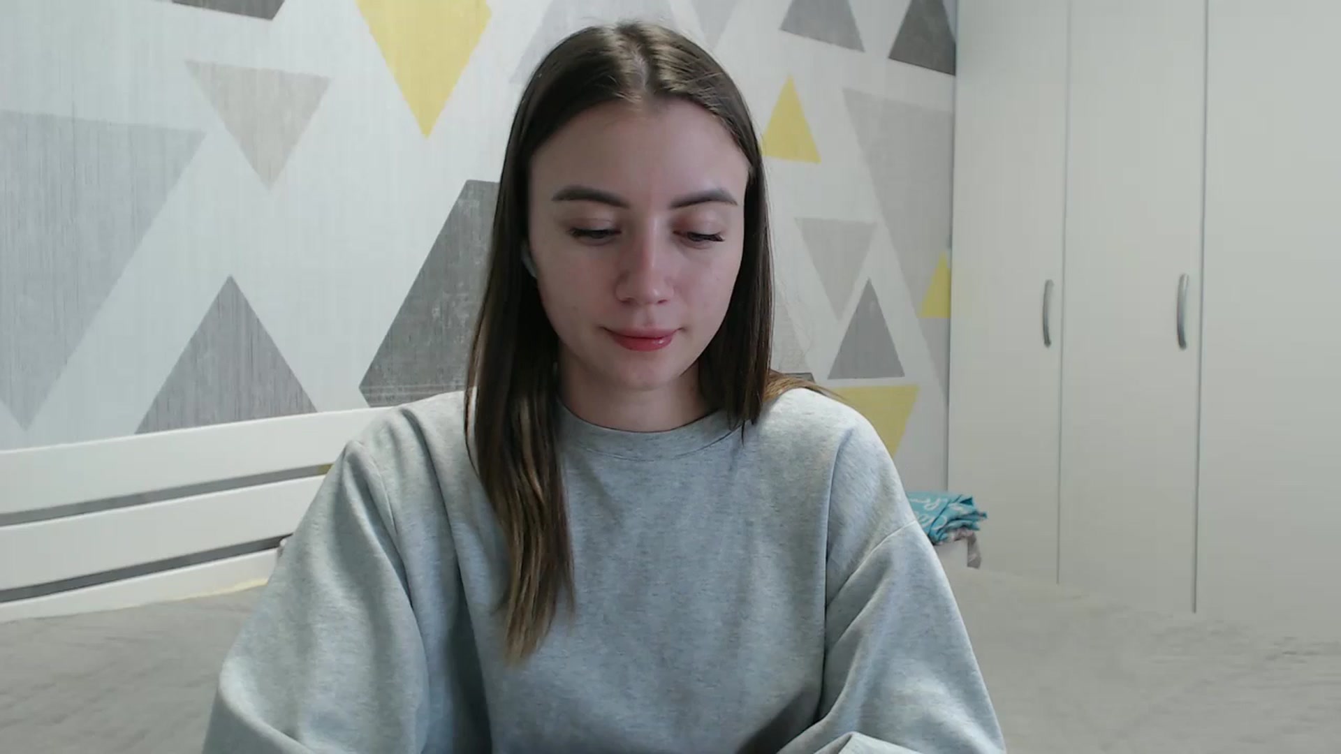 Gallery image thumbnail from Sulfate0's myfreecams stream on, 01/18/2026, 13:33 image 2 of 20
