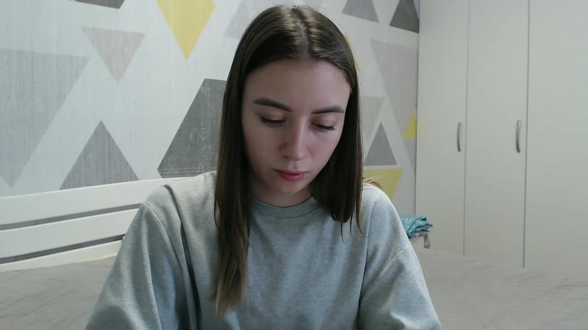 Gallery image thumbnail from Sulfate0's myfreecams stream on, 01/18/2026, 13:33 image 9 of 20