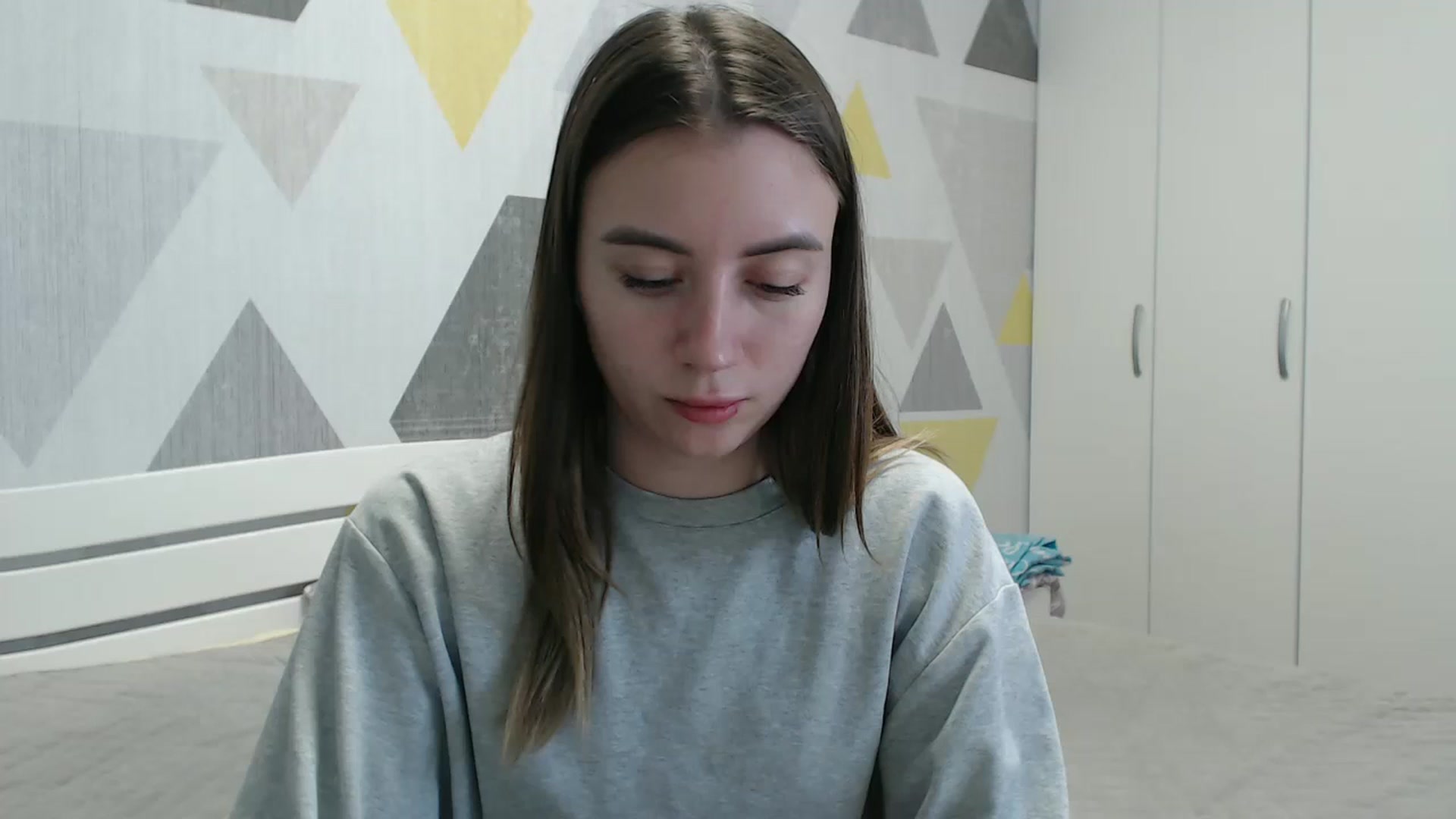 Gallery image thumbnail from Sulfate0's myfreecams stream on, 01/18/2026, 13:33 image 11 of 20