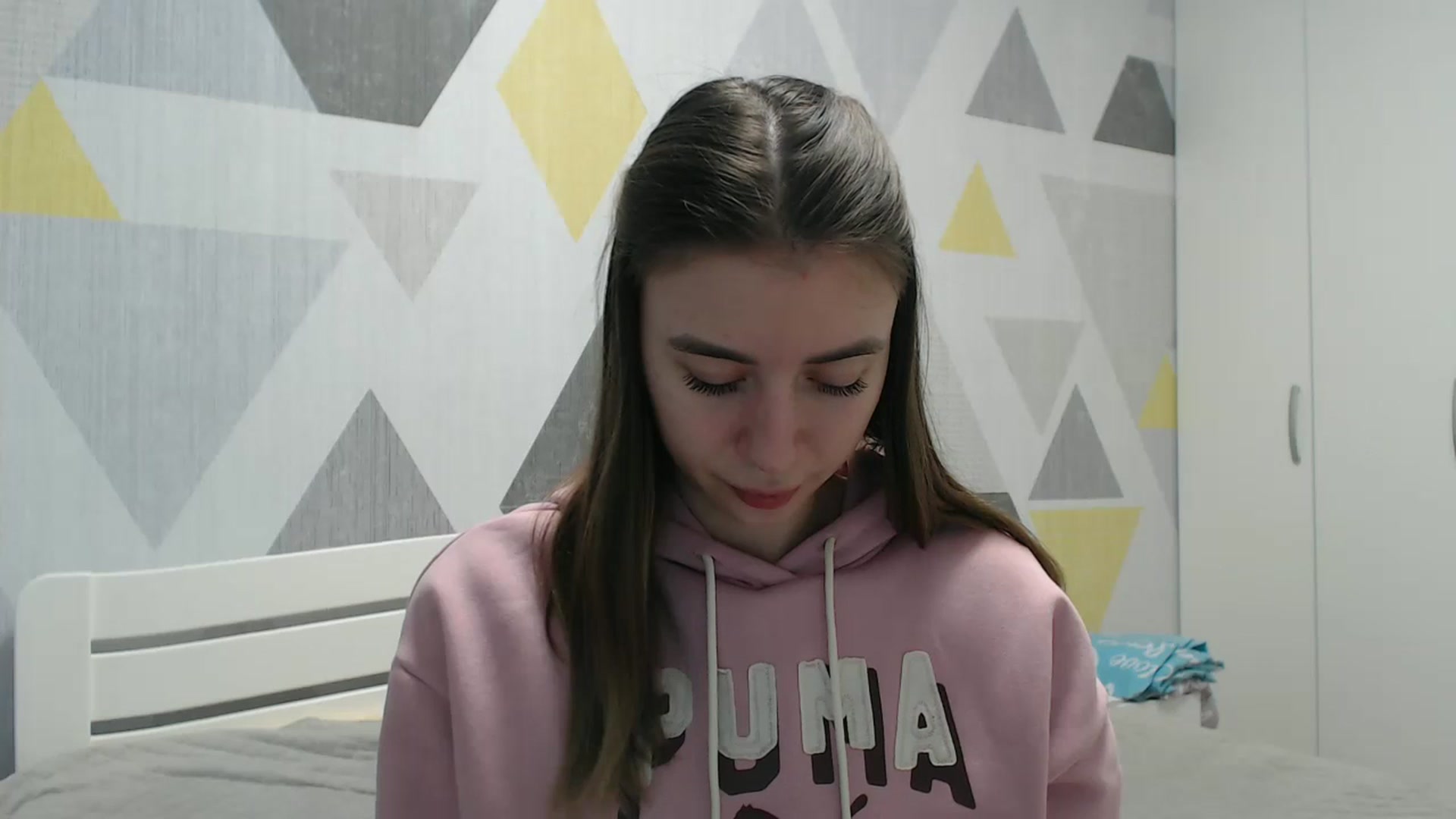 Gallery image thumbnail from Sulfate0's myfreecams stream on, 01/22/2026, 11:25 image 16 of 20