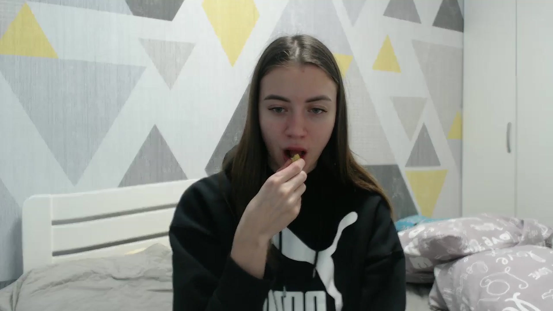 Gallery image thumbnail from Sulfate0's myfreecams stream on, 01/23/2026, 11:59 image 4 of 20