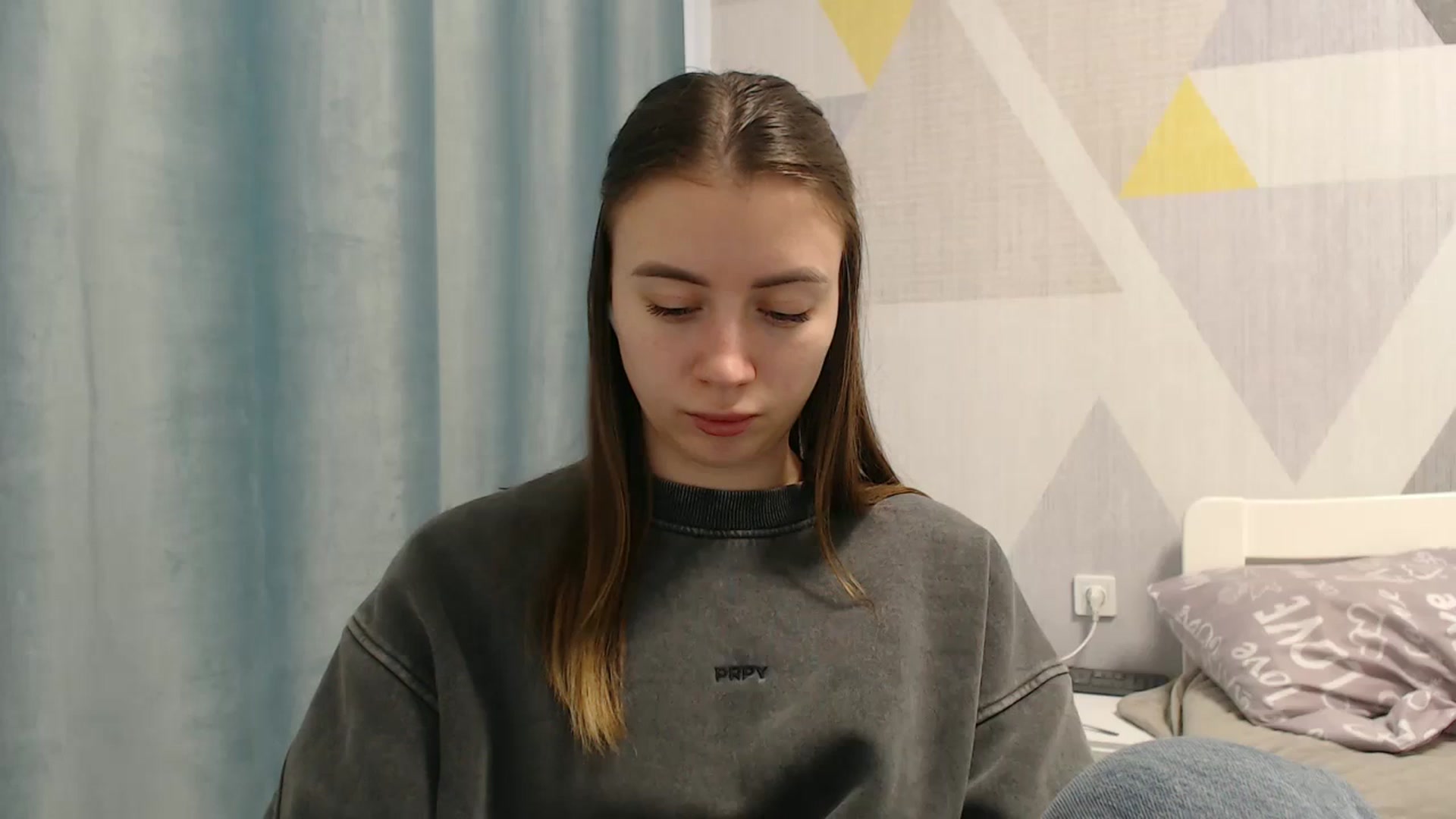 Gallery image thumbnail from Sulfate0's myfreecams stream on, 01/26/2026, 12:11 image 6 of 20
