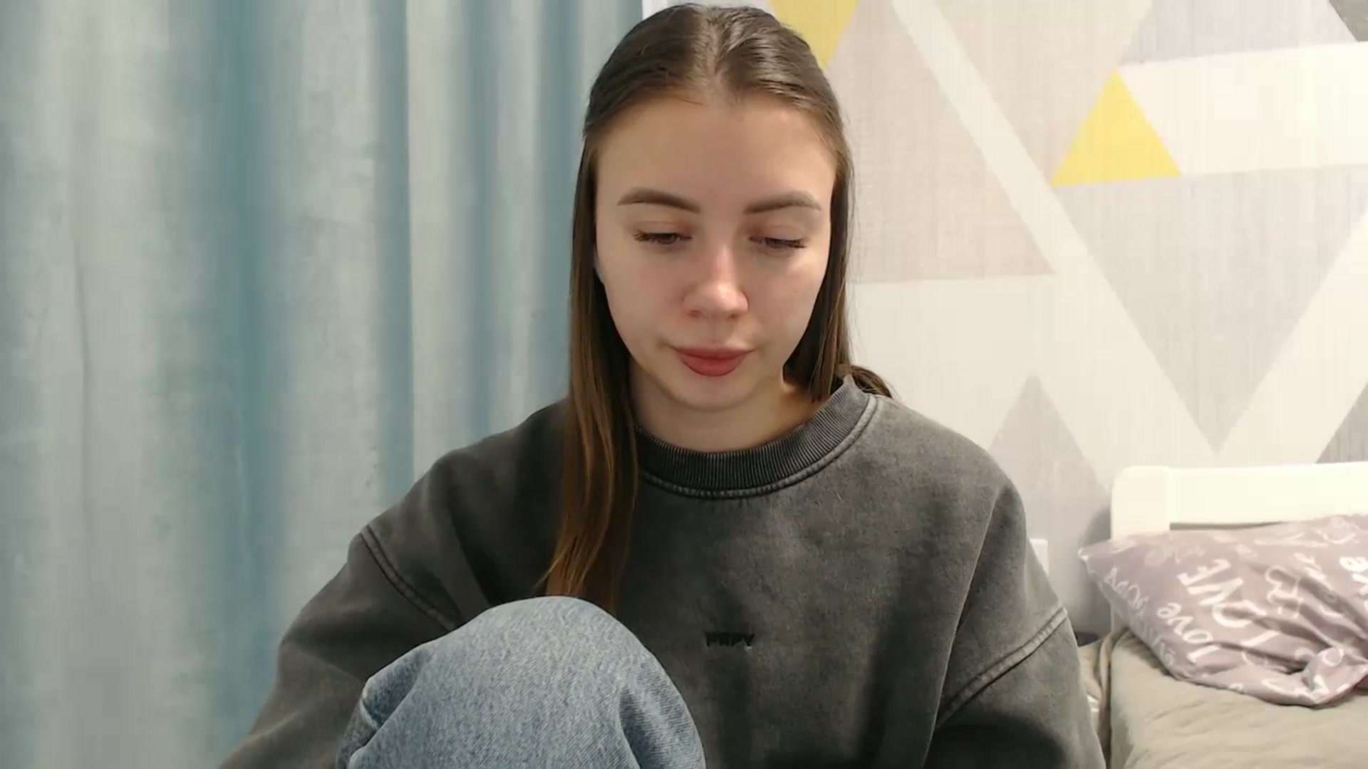 Gallery image thumbnail from Sulfate0's myfreecams stream on, 01/26/2026, 12:11 image 19 of 20
