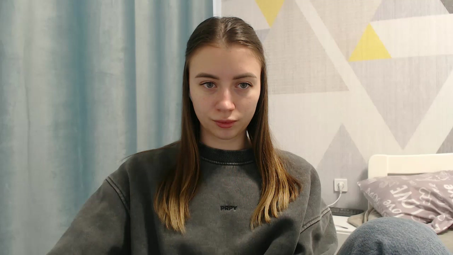Gallery image thumbnail from Sulfate0's myfreecams stream on, 01/26/2026, 12:11 image 13 of 20