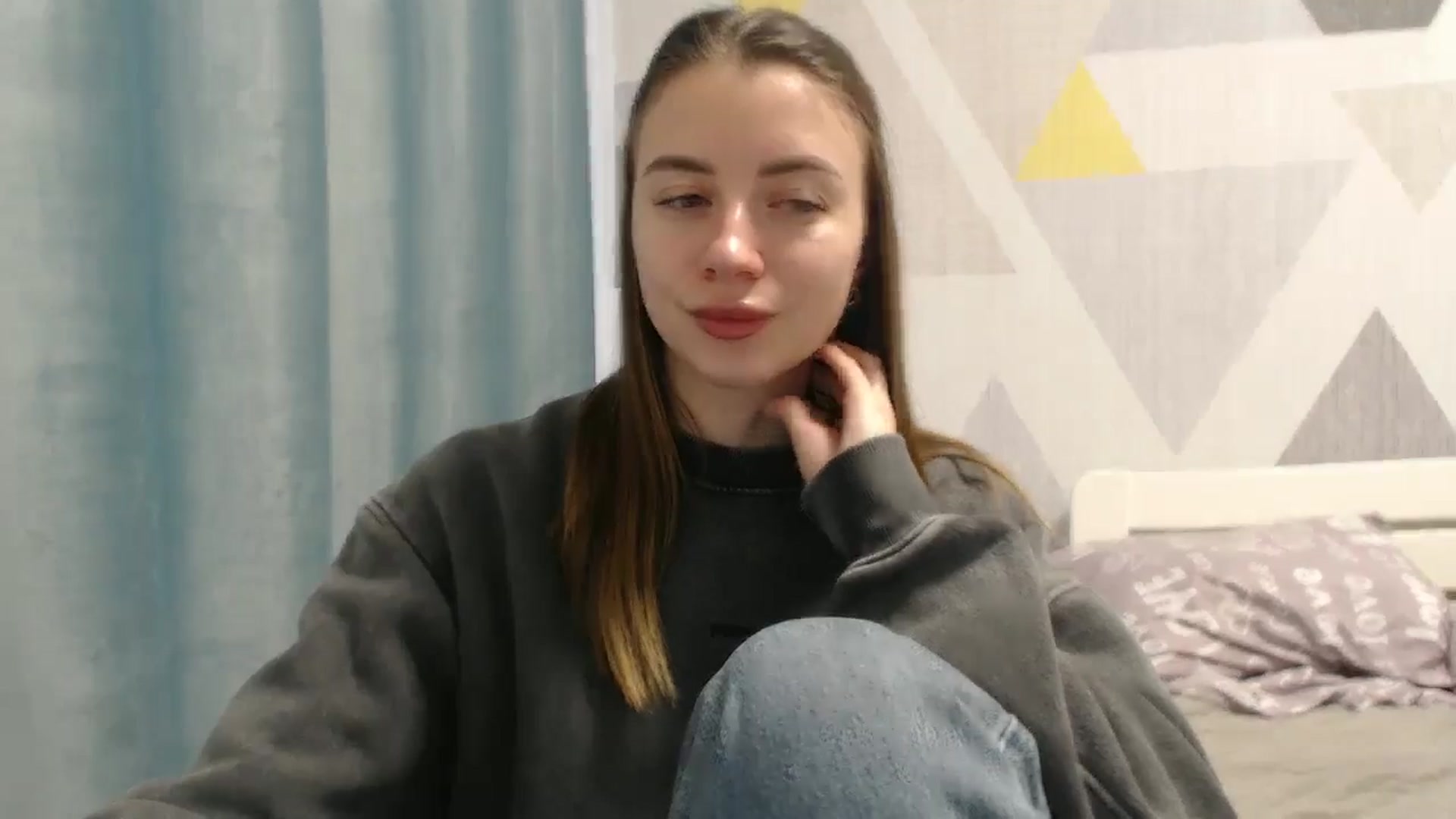 Gallery image thumbnail from Sulfate0's myfreecams stream on, 01/26/2026, 13:18 image 9 of 20