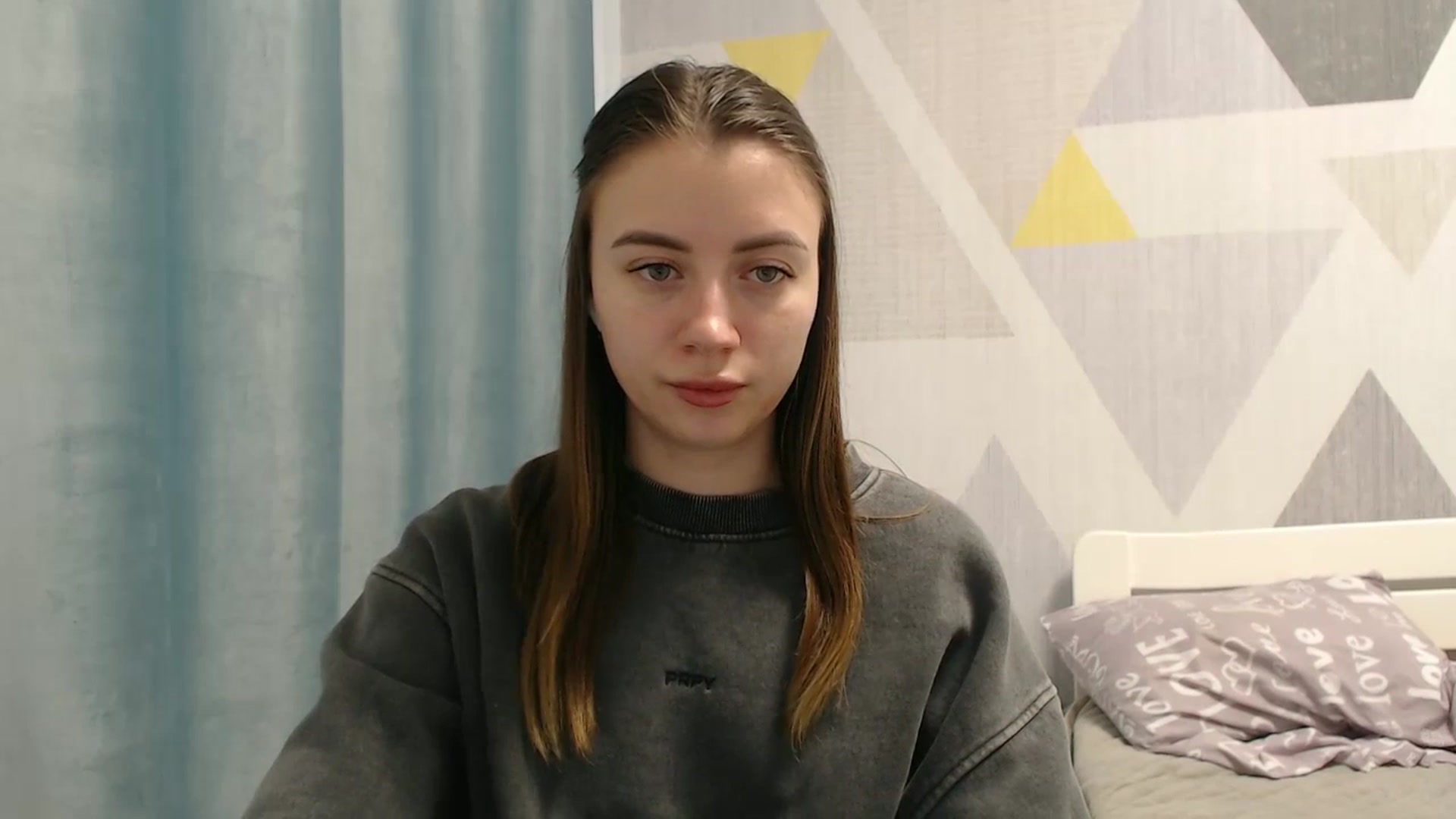 Gallery image thumbnail from Sulfate0's myfreecams stream on, 01/26/2026, 13:18 image 17 of 20